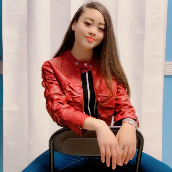 Crop leather jacket - Picture 1 of 5